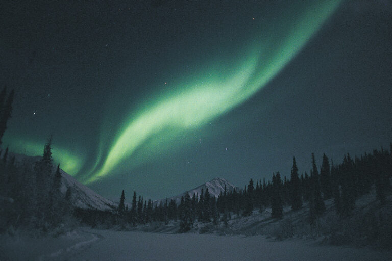 yukon-vacation-agency-aurora-borealis-03-Reviews-and-opinions